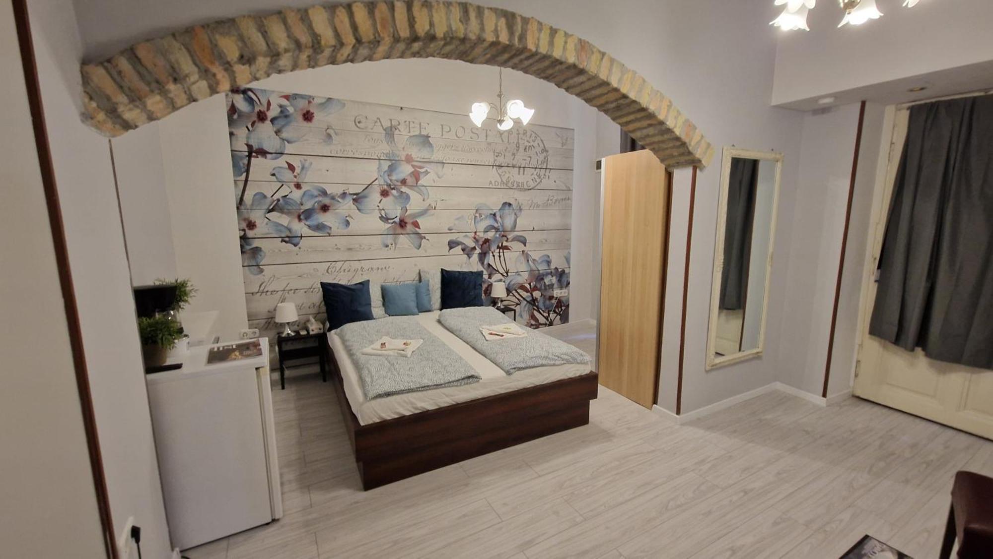 Spring Roses Downtown Boutique Hotel Budapeşte Dış mekan fotoğraf